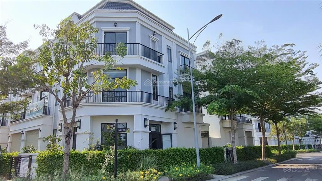 Duy nhất 1 căn biệt thự 75m2 chỉ 1ty9 nằm sát cổng kcn thuận đạo truờng học và chợ chỉ 500m