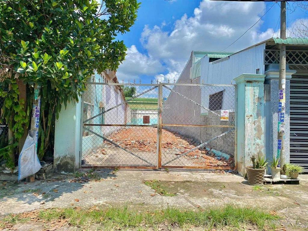 Lô đất ngay trung tâm tt. củ chi gần 145m2, sổ hồng riêng