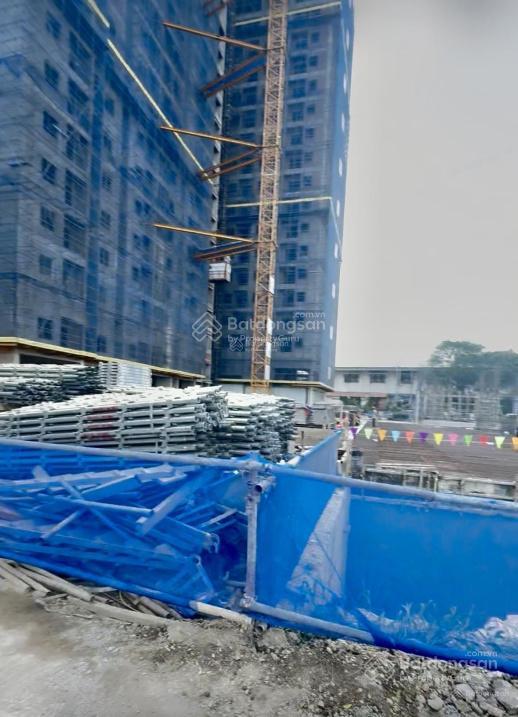 Mở bán căn hộ 2pn gần chợ bình chánh trả trước chỉ 300tr, bank hỗ trợ 75%. giá chỉ nhỉnh 1 tỷ