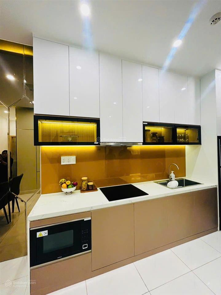 Mở bán căn hộ 2pn gần chợ bình chánh trả trước chỉ 300tr, bank hỗ trợ 75%. giá chỉ nhỉnh 1 tỷ