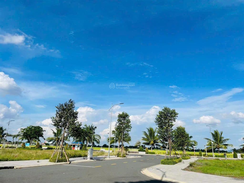 Đất nền sát bình chánh chỉ 25tr/m2 pháp lý sạch sổ hồng riêng.trả trước chỉ 900 triệu, 0817 066 ***