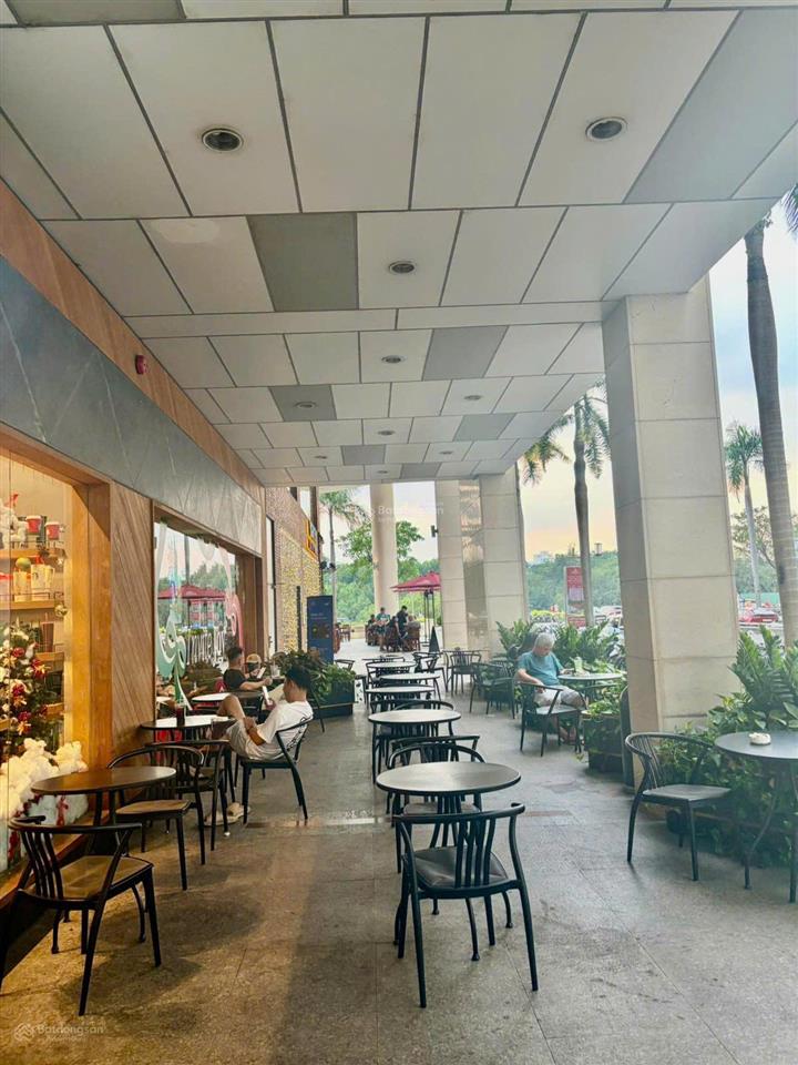 Shophouse daqua quận 8 tài sản kinh doanh hiếm ven sông đã bàn giao có sổ hồng view sông.