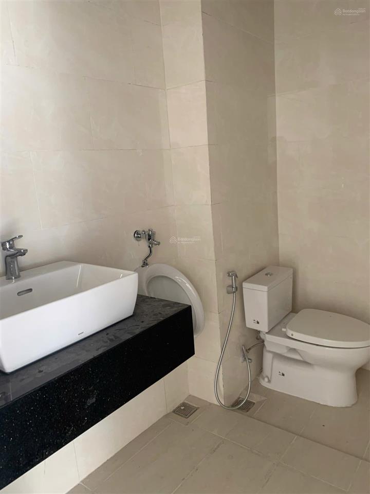 Cho thuê tòa nhà mới xây 19 nguyễn gia trí phường 25 quận bình thạnh