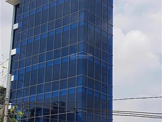 Tòa nhà đẹp cho thuê mặt tiền đường lớn