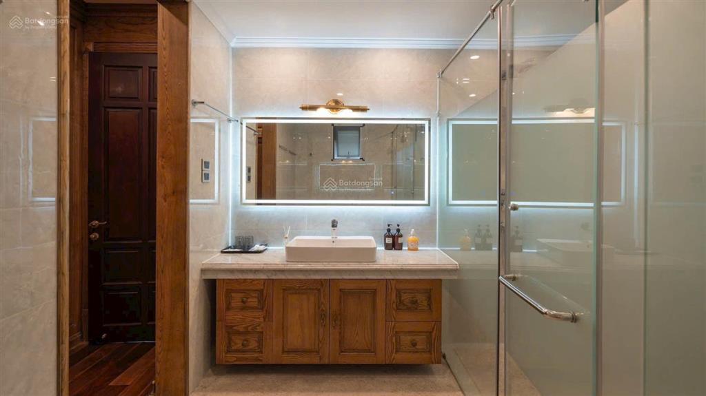 Cho thuê villa cực phẩm tại quận 2