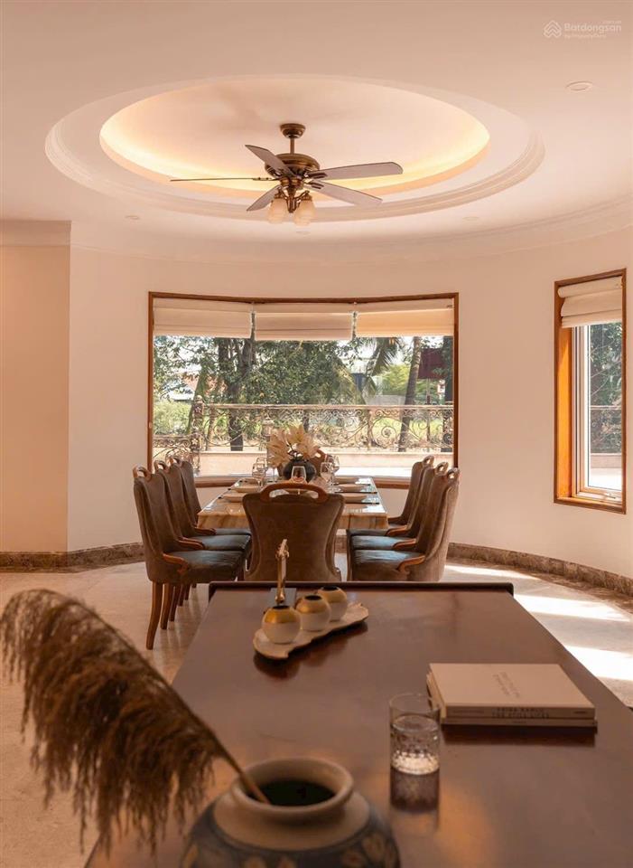 Cho thuê villa cực phẩm tại quận 2
