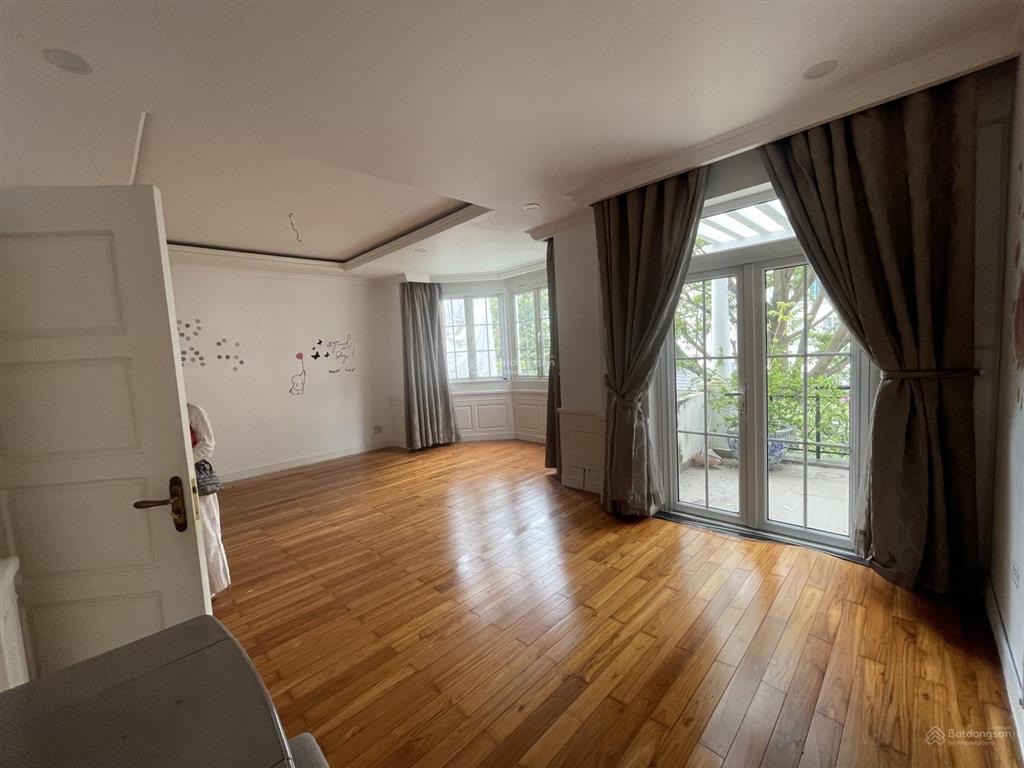 Cho thuê villa saigon pearl phường 22 quận bình thạnh