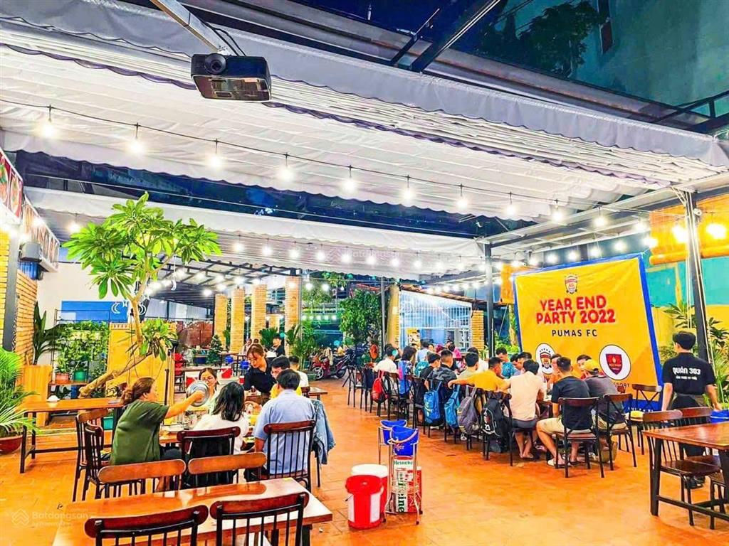 Cho thuê nhà trệt diện tích cực lớn