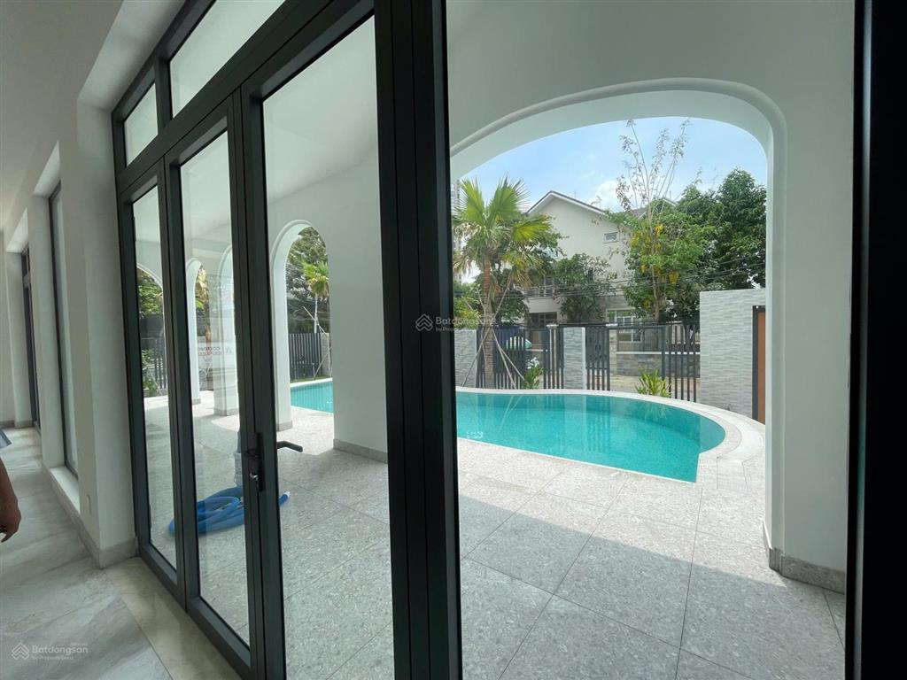 Cho thuê villa mặt tiền nguyễn văn hưởng phường an khánh quận 2