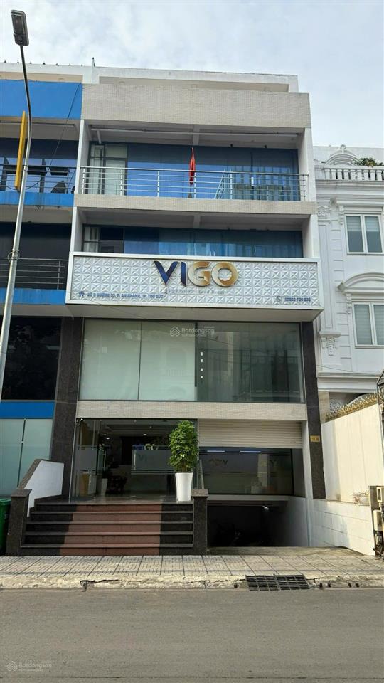 Cho thuê tòa nhà mặt tiền cao cấp trần não, thủ đức