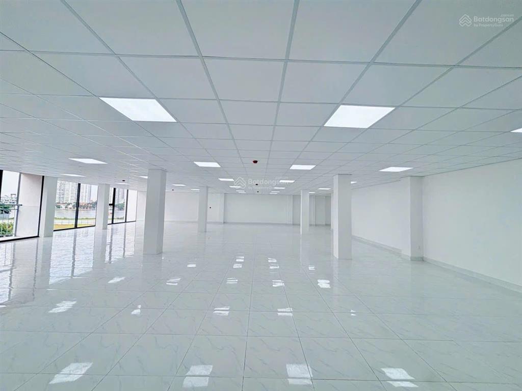 Cho thuê tòa nhà 77 nguyễn hữu cảnh quận bình thạnh