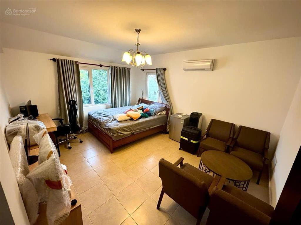 Cho thuê villa cao cấp 153a nguyễn văn hưởng quận thủ đức