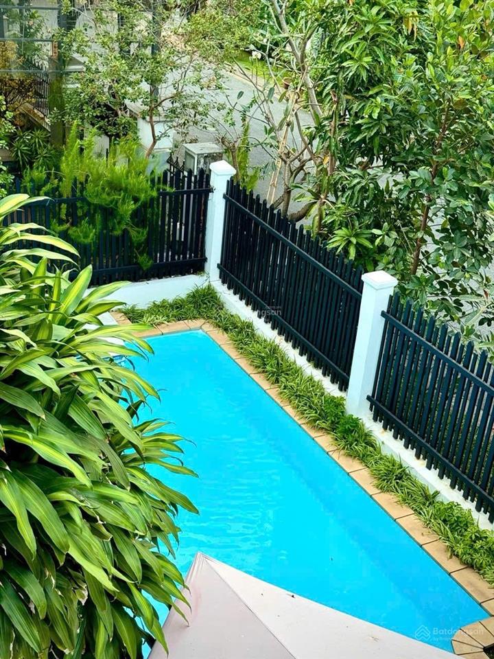 Cho thuê villa cao cấp 153a nguyễn văn hưởng quận thủ đức