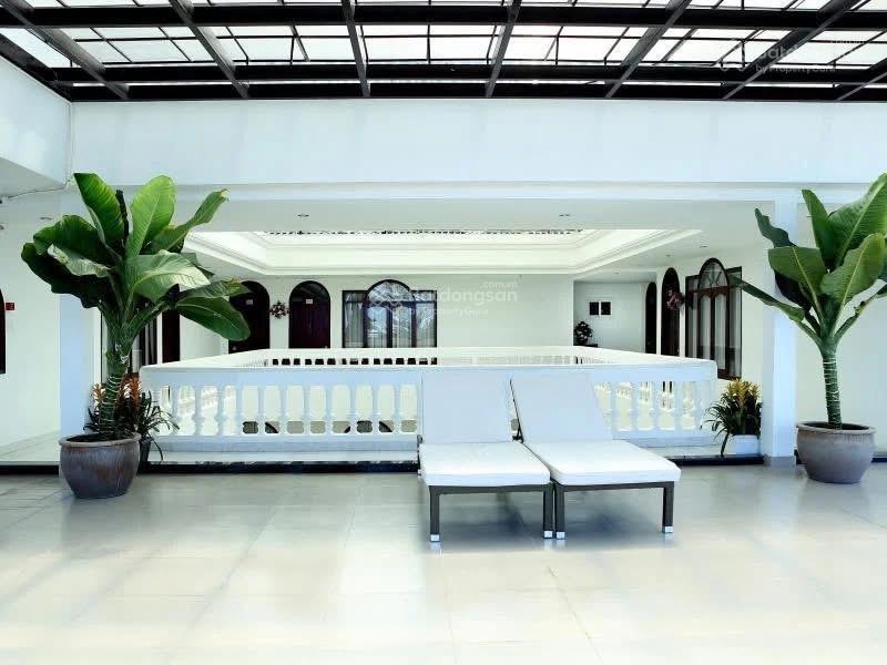Cho thuê khách sạn 510 huỳnh tấn phát, quận 7