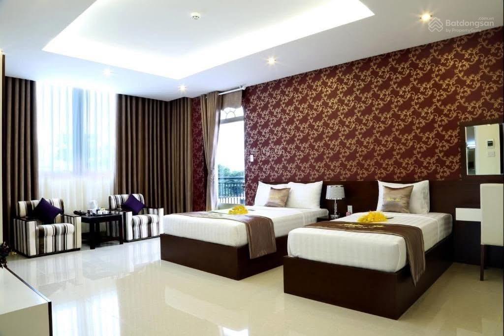 Cho thuê khách sạn 510 huỳnh tấn phát, quận 7