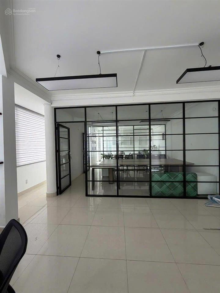 Cho thuê nhà mặt tiền 10 nguyễn văn lạc, p. 19, q. bình thạnh