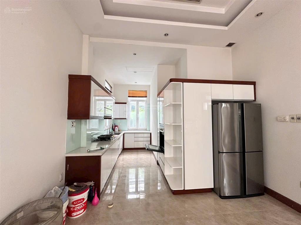 Cho thuê villa đẹp 3133 trần ngọc diện, q2