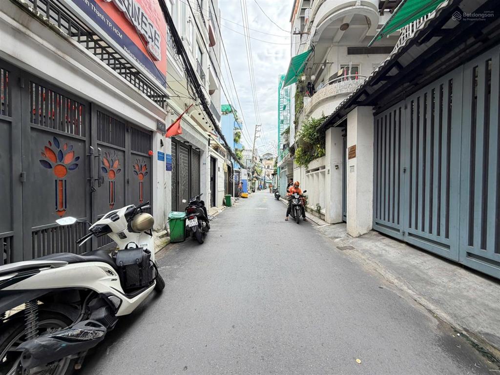 Chính chủ cần bán nhà trần bình trọng bình thạnh nhà đẹp 5 tầng + lửng hẻm xe hơi khu