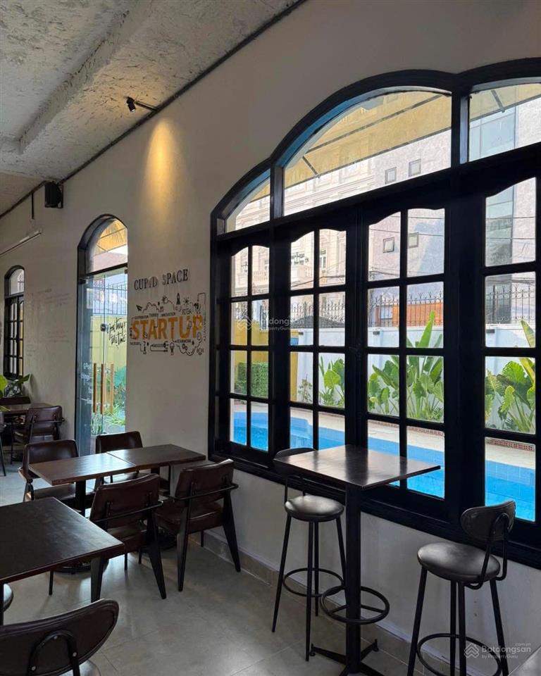 Cho thuê villa 25 trần văn sắc, quận 2