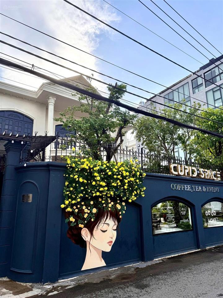 Cho thuê villa 25 trần văn sắc, quận 2