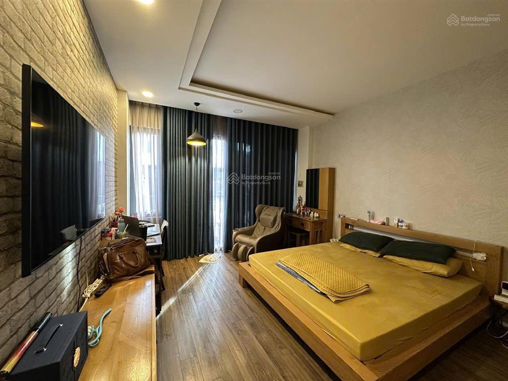 Chính chủ bán nhà kdc công ích quận 7 1 trệt 2 lầu 4pn 4wc giá tốt 13.5 tỷ còn thương lượng