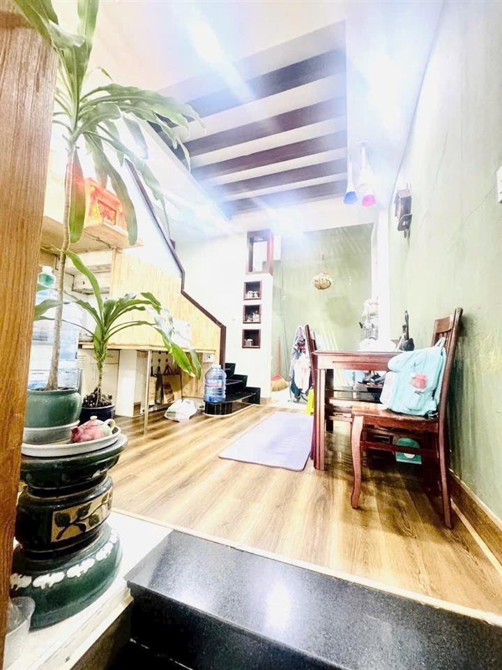 Chủ nhiệt bán giảm chào 200 triệu  giá mới 5.9 tỷ siêu phẩm mã lò bình hưng hoà a