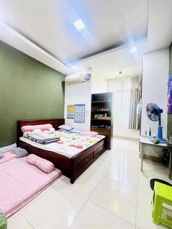 Chủ nhiệt bán giảm chào 200 triệu  giá mới 5.9 tỷ siêu phẩm mã lò bình hưng hoà a