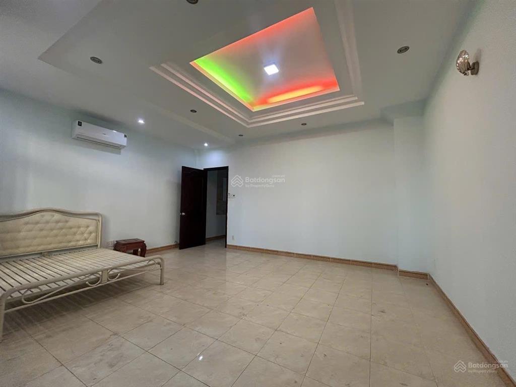 Siêu phẩm q7  ngang 6m cực hiếm  giá 15.5 tỷ vị trí huỳnh tấn phát, p. phú thuận, quận 7