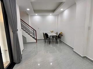 Nhà mới 3pn + sân thượng  hưng phú q.8  sát cầu chữ y  vị trí đường hưng phú, q.8.