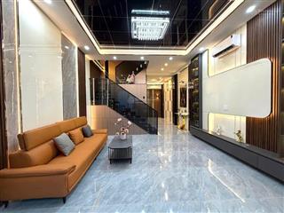 Bán nhà full nội thất hẻm huỳnh tấn phát, q.7  diện tích 5m 11m  kết cấu 1 trệt, 2 lầu,