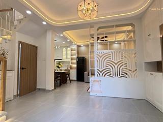 Nhà mới q7 ngang 6m bề thế sát phú mỹ hưng  vị trí bình thuận, q7. hẻm xe hơi 5m