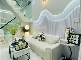 Nhà đẹp nguyễn thị thập, q. 7  giá chỉ 2 tỷ 090 cơ bản 3.2m x 9m. kết cấu 1 trệt, 1 lầu, ban công