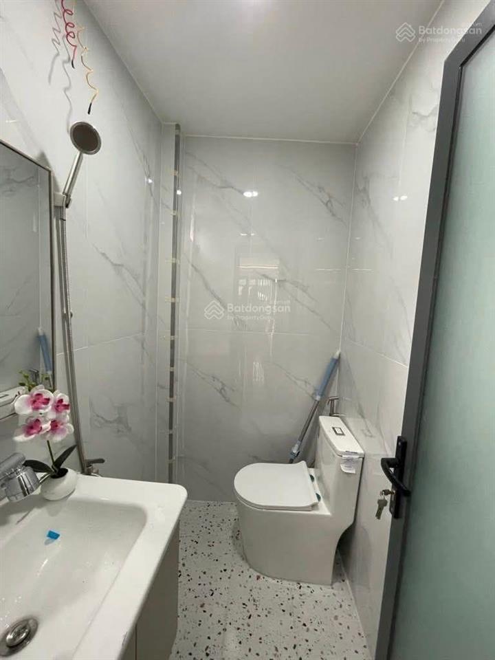 Nhà đẹp bình tân  dt 46m2  3pn  giáp quận 6  có phòng ngủ trệt cho người lớn tuổi