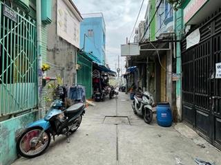 Nhà đẹp bình tân  dt 46m2  3pn  giáp quận 6  có phòng ngủ trệt cho người lớn tuổi