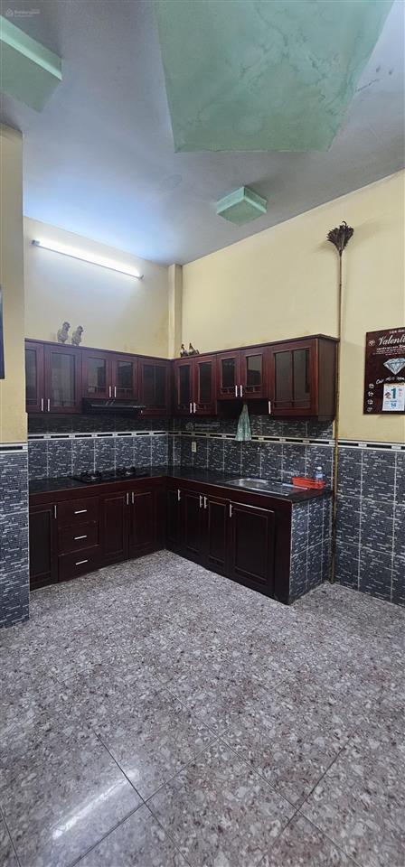 Nhà 2 tầng trương phước phan bình tân  sát chợ bình trị đông  sát mt  dt 52m2  hơn 4đ xíu