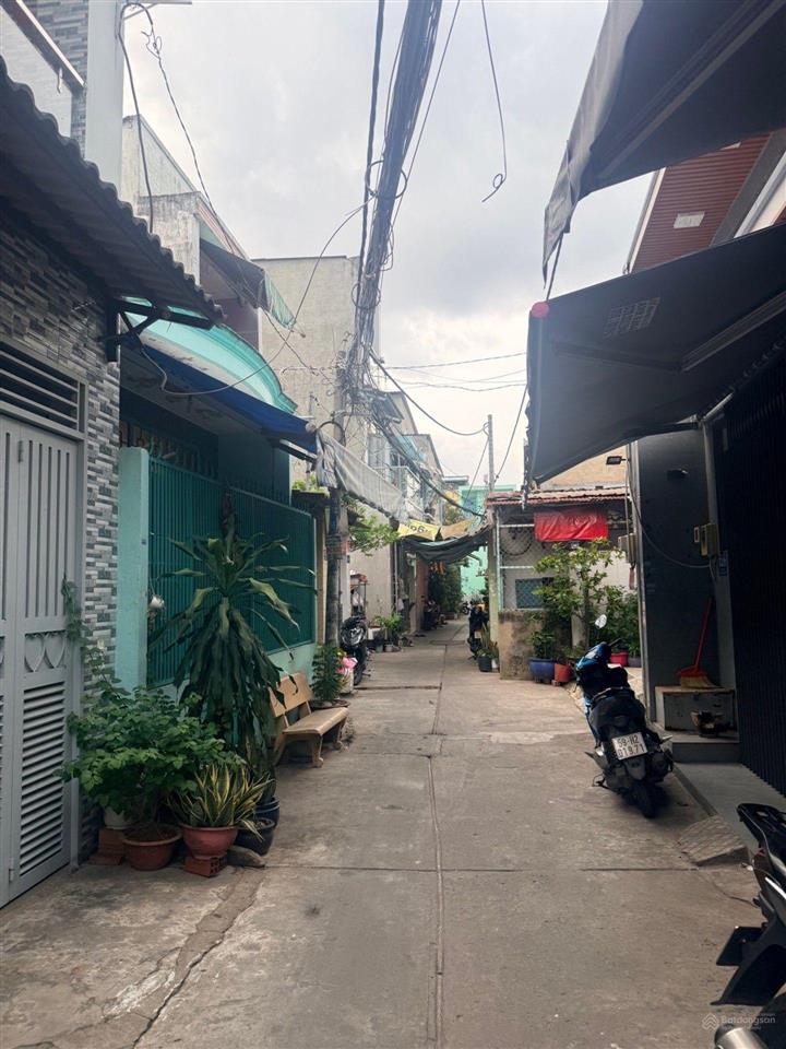 Cần bán gấp nhà lê văn quới sát ngã tư bốn xã ngang 4.2m dt 57m²  hẻm thông  nhỉnh 4.x tỷ