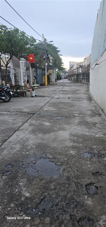 Siêu phẩm hẻm xe hơi sát mặt tiền kề bên khu vip tên lửa chỉ nhỉnh 3 tỷ!
