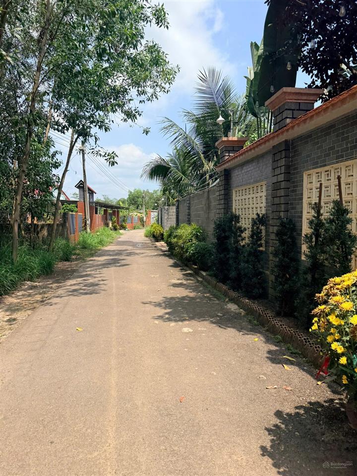 Đất ở đô thị tại tt vĩnh an nay phường trị an  455m2 giá 400tr  1 sẹc đường đoàn thị điểm
