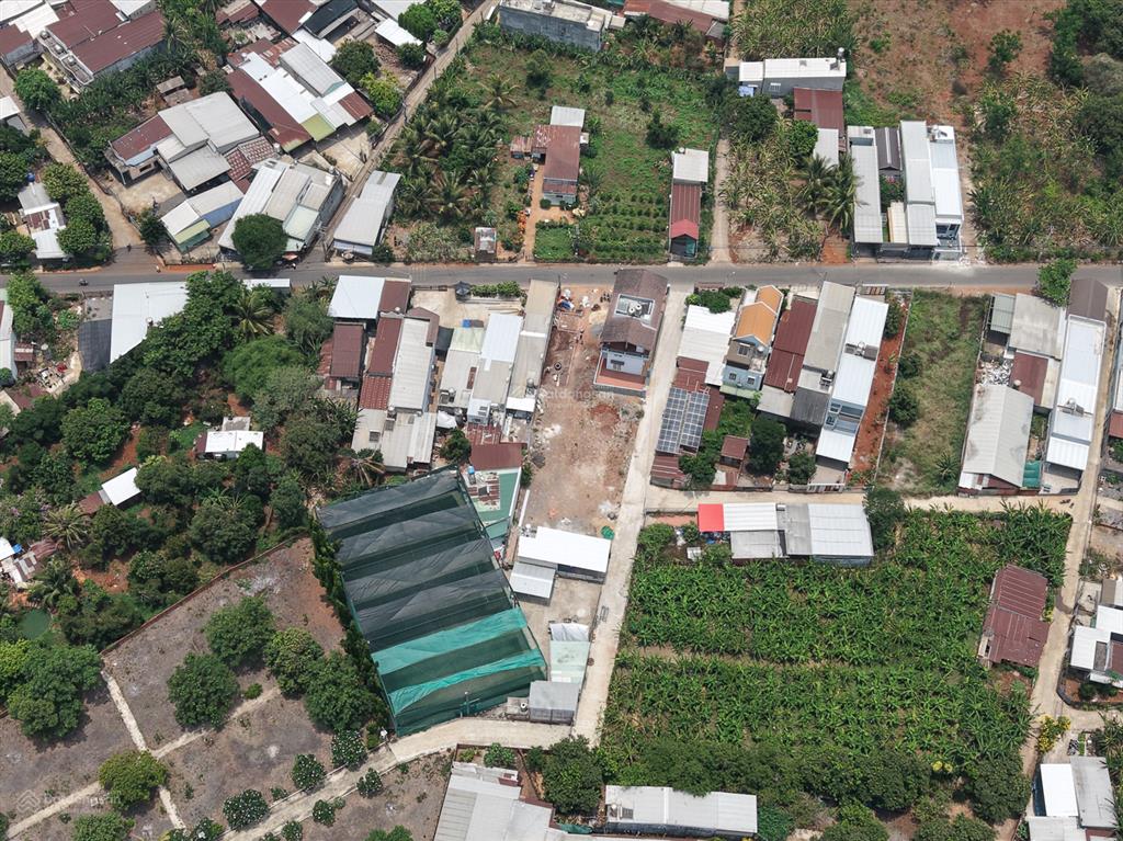 Đất ngay trung tâm gia kiệm cách ql20 300m  dân cư đông  tiện ích đủ  ngang 6m