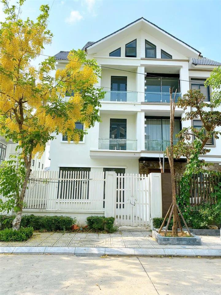 Cắt lô lk khu c geleximco lê trọng tấn, dt 95m2 mt 5m giá 19,5 tỷ.  0941 341 ***