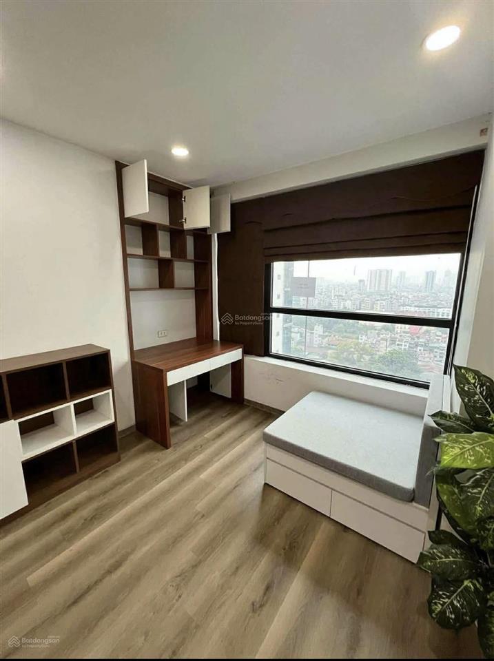 Hàng hiếm! bán căn hộ chung cư tại golden land, 5,1 tỷ, 63m2, 2pn, 1wc.  0941 341 ***
