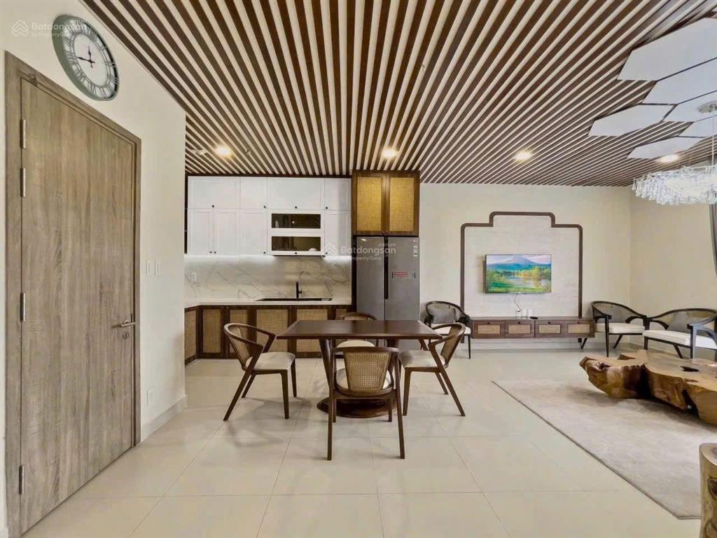 Chủ ngộp cần ra hàng căn 2pn 2wc giá 2 tỷ 9 diện tích 56 mét vuông