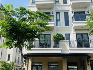 Nhà phố 5x20m sở hữu 2 mặt tiền hiếm có tại the classia