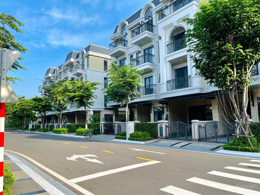 Nhà phố 5x20m sở hữu 2 mặt tiền hiếm có tại the classia