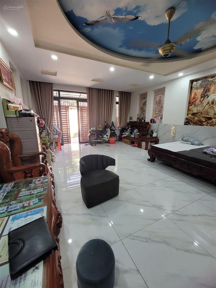 Siêu phẩm cống lỡ 148m 3 tầng btct ngang 6m gần sân bay 15.8 tỷ.