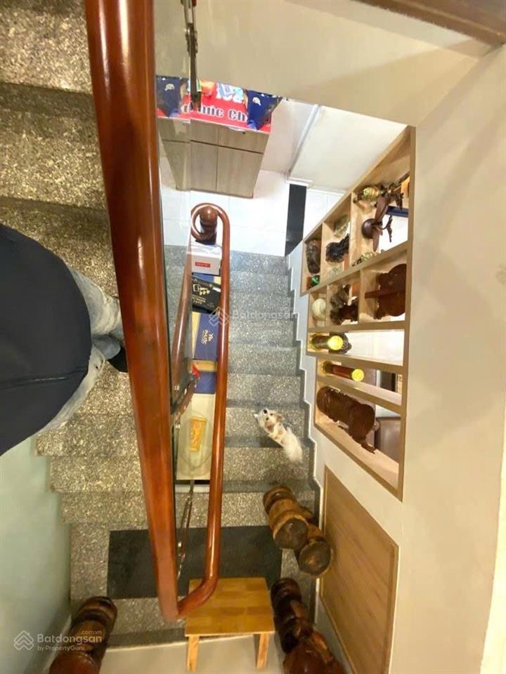 Nhà đẹp full tiện ích gần chợ phạm văn bạch sát trần thị trọng ở ngay giá tốt