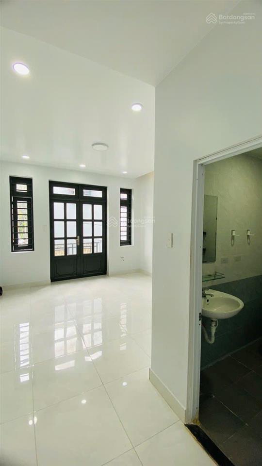 Nhỉnh 7 tỷ nhà 74m nguyễn phúc chu, tân bình | 3 tầng 5pn | sát hẻm xe hơi