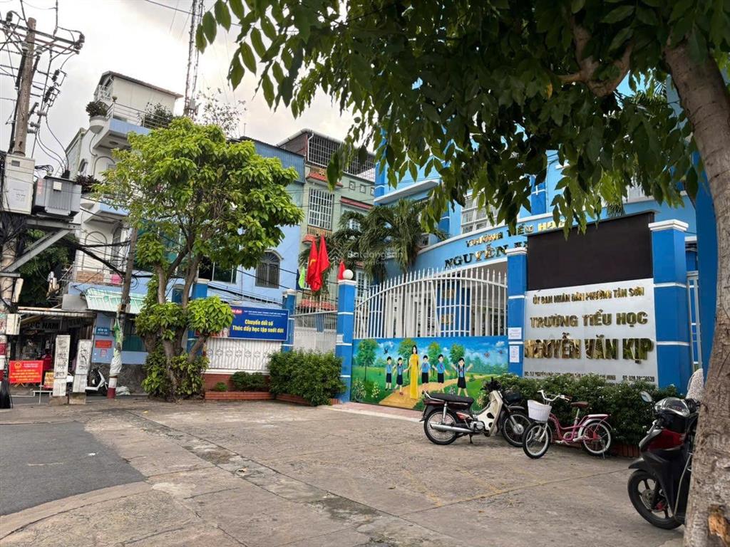 Nhỉnh 7 tỷ nhà 74m nguyễn phúc chu, tân bình | 3 tầng 5pn | sát hẻm xe hơi