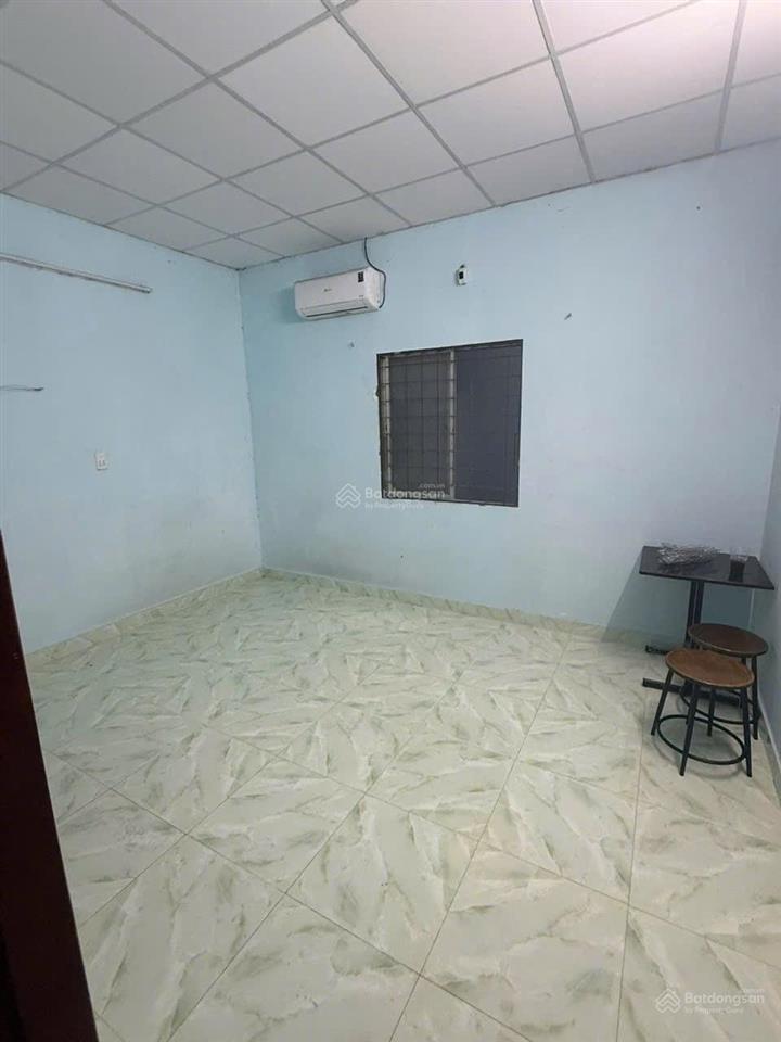 Phạm văn bạch |tân bình  hẻm nhựa ô tô ngủ trong nhà  82m2 | ngang 4,3m  5 phòng ngủ  nhỉnh 7t