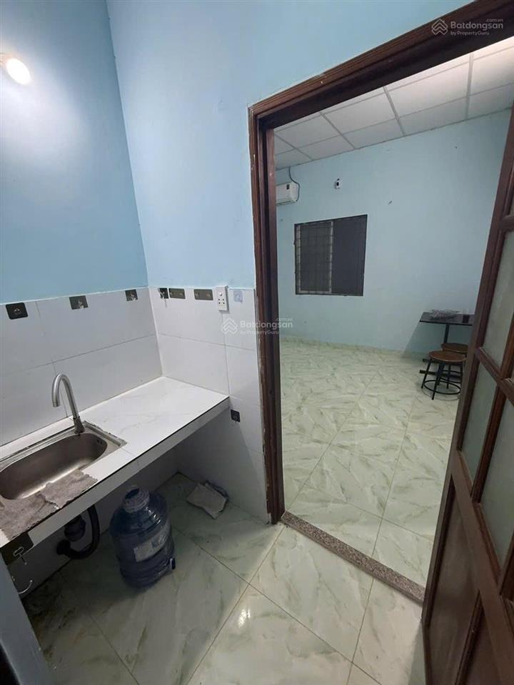 Phạm văn bạch |tân bình  hẻm nhựa ô tô ngủ trong nhà  82m2 | ngang 4,3m  5 phòng ngủ  nhỉnh 7t